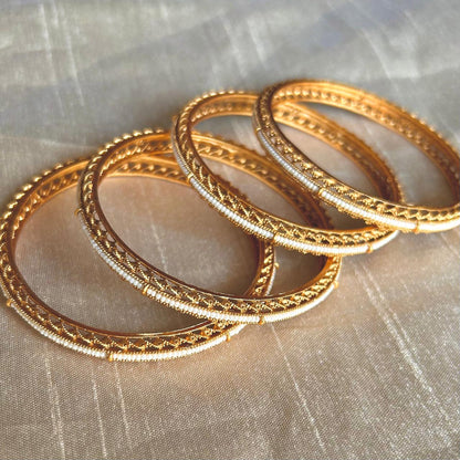 Noor Kada (Set of 4)